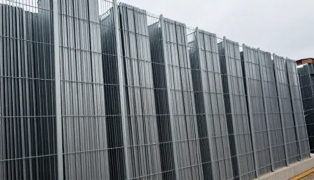 护栏网在不同场景下的质量检验要点与应用分析